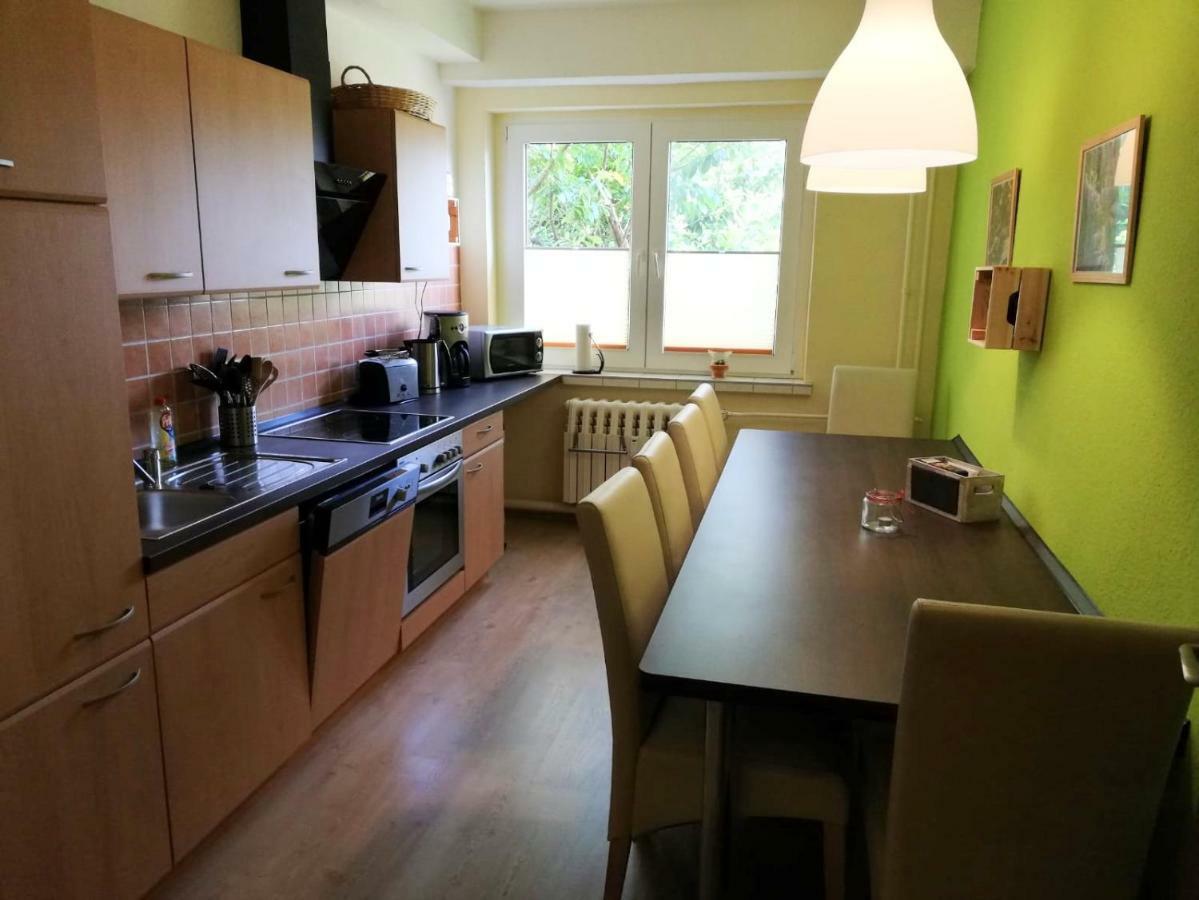 Ferienwohnung Ruegen In ザムテンス エクステリア 写真